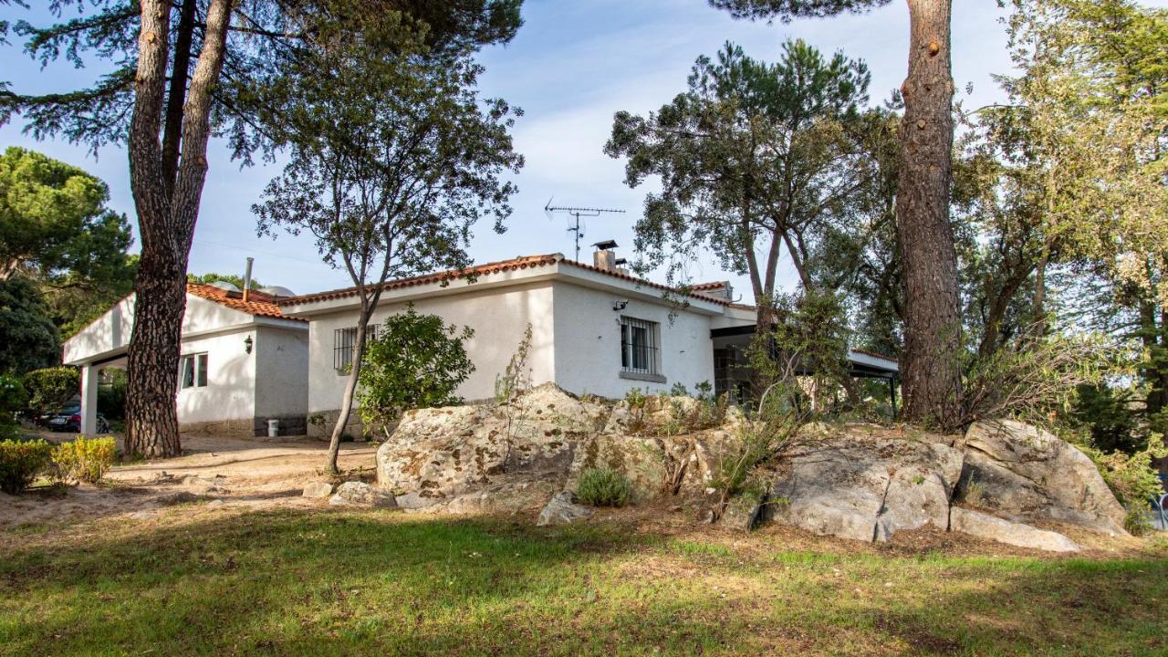Chalet Con Piscina En Torrelodones Dış mekan fotoğraf